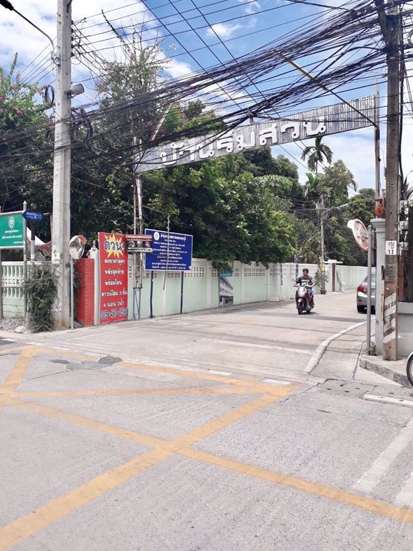 ขายทาวน์โฮม-3ชั้น-โครงการบ้านริมสวน-ใกล้mrt-แยกติวานนท์-4ห้องนอน-3ห้องน้ำ-เมืองนนทบุรี