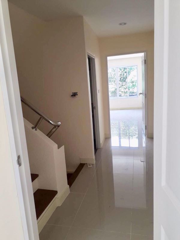 ขายทาวน์โฮม-3ชั้น-โครงการบ้านริมสวน-ใกล้mrt-แยกติวานนท์-4ห้องนอน-3ห้องน้ำ-เมืองนนทบุรี