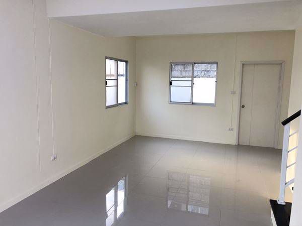 ทาวน์เฮ้าส์-ใหม่-คลองหลวง-พหลโยธิน-พิกัด-ตลาดไท-หมู่บ้านพฤกษา81-หลังมุม