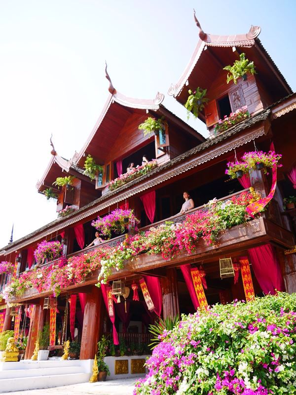 ขายคฤหาสน์บ้านไม้สักทองหลังใหญ่-สวย-หายาก-ใหญ่ที่สุดในจังหวัดเชียงใหม่-พร้อมที่ดินโฉนด-10-ไร่