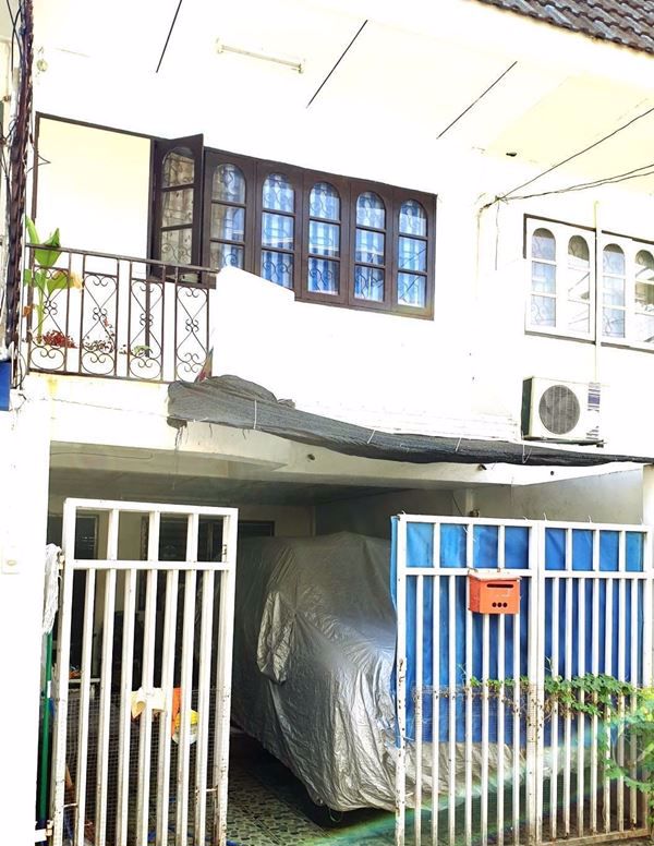 ให้เช่าบ้านด่วน-ถูกสุดๆ-ทาวน์เฮ้าส์-2-ชั้น-ห่างจาก-bts-สะพานควายเพียง-900-เมตร-อยู่ในซอยอินทามระ-3-ม