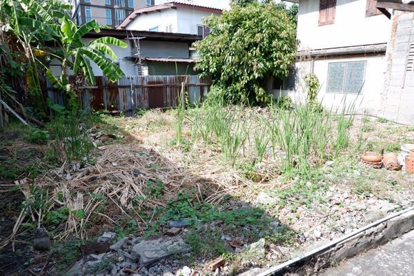 ขายบ้านเดี่ยว-2-ชั้น-74-ตารางวา-ในซอยอารีย์สัมพันธ์-8-ใกล้สถานีไฟฟ้า-bts-อารีย์