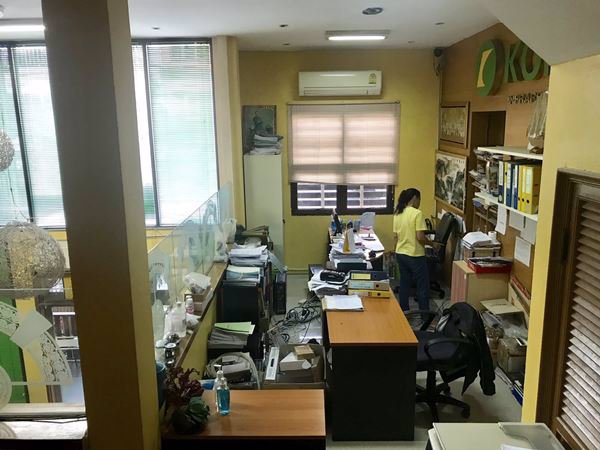 ขายโฮมออฟฟิตเล่นระดับ-3ชั้น-2หลัง-มทาวน์-อิน-ทาวน์-ด้วย-72ตรว-พร้อมย้ายออกและเข้าอยู่ได้ทันที