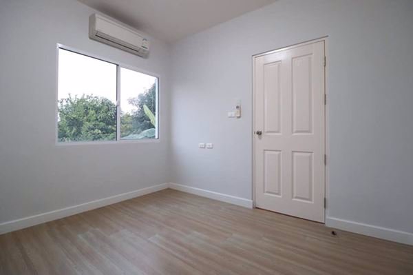 ขายทาวน์เฮ้าส์-หมู่บ้านซิตี้เซนส์-ถูกที่สุดในโครงการ-ทำเลเลี่ยงเมืองนนทบุรี-215-ตรว-3-ห้องนอน