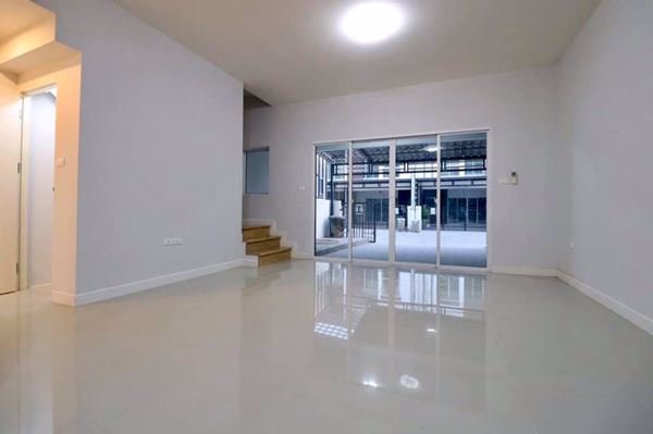 ขายทาวน์เฮ้าส์-หมู่บ้านซิตี้เซนส์-ถูกที่สุดในโครงการ-ทำเลเลี่ยงเมืองนนทบุรี-215-ตรว-3-ห้องนอน