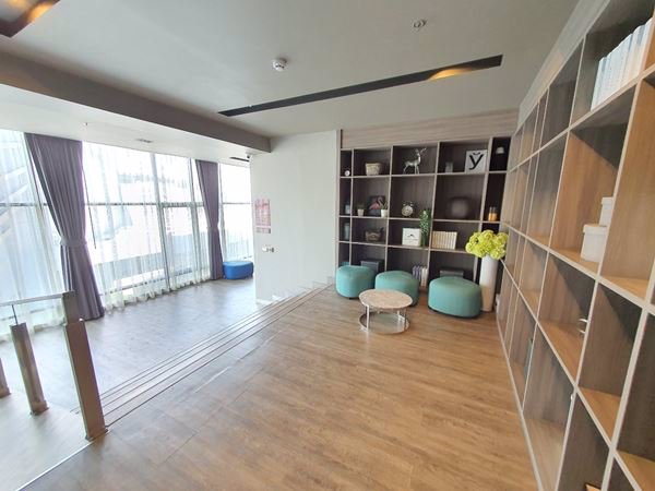 พลัมคอนโด-เซ็นทรัล-สเตชั่น-เฟส-2-อยู่ติดกับเซ็นทรัลเวสต์เกต-1-ห้องนอน-ชั้น-10-พร้อมเข้าอยู่