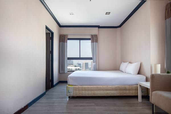 ด่วน-คอนโดมิเนี่ยม-grand-diamond-ประตูน้ำ-ติดแพลตินั่ม-ราคาพิเศษ-34000-บาทต่อเดือน-ชั้น31-วิวสวย