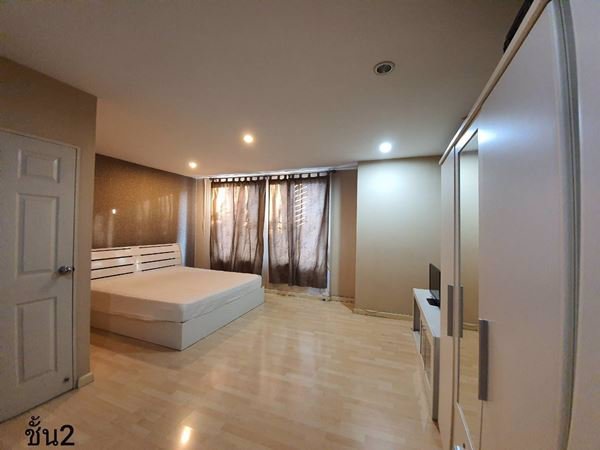 ขายบ้านทาวน์โฮม-3-ชั้น-หมู่บ้านอารียา-เกษตรนวมินทร์-ลาดปลาเค้า