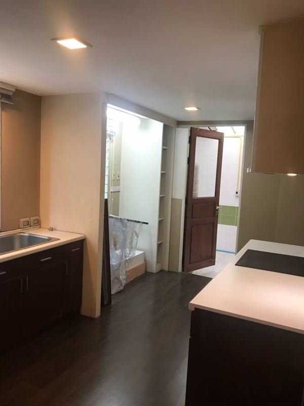 ขายบ้านเดี่ยว-4-ชั้น-ซอย-นราธิวาสราชนครินทร์-8-ยอมขายขาดทุน-10-ล้าน