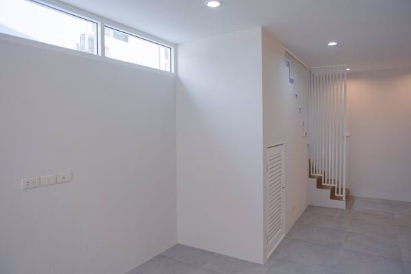 the-hauser-ขายทาวน์เฮ้าส์-ขนาด-2-ชั้น-ห้องหัวมุม-ลาดพร้าว-101-แยก-19-ใกล้-รฟฟ