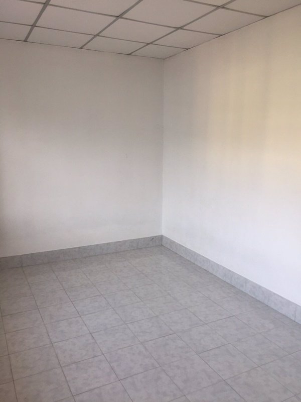 ให้เช่า-บ้านทาวน์เฮ้าส์-กลางเมืองระยอง-2-ชั้น-2-ห้องนอน-ใกล้สถานที่ราชการ-โรงพยาบาล