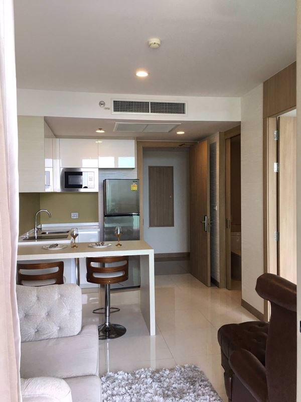 ขายด่วนมาก-คอนโดมิเนียมหรู-riviera-wongamat-ของร้อน-ของดี-ของสวย-จัดไปเลยค่า-ของราคาดีแบบนี้