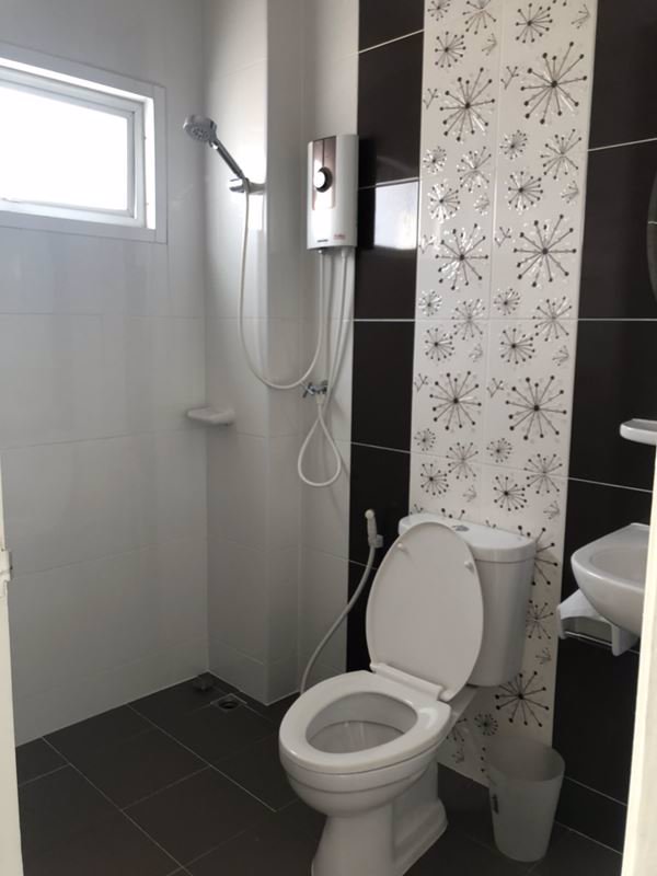 ขายอาคารพานิชย์-3-ชั้น-เมืองเชียงราย-พร้อมเฟอร์นิเจอร์-พร้อมเข้าอยู่-2-ห้องนอน