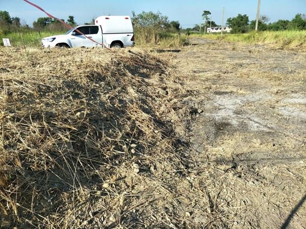 ขายด่วนที่ดิน-ถมแล้วบางส่วน-ห่างถนนสุวินทวงศ์เพียง-400-เมตร