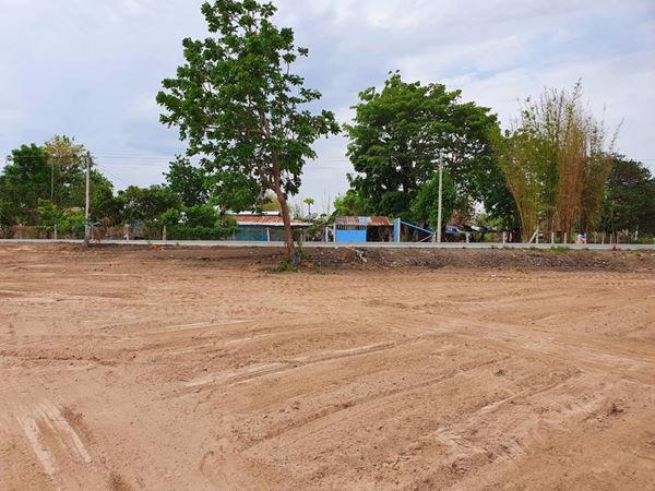 ที่ดินแบ่งล๊อค-จสุพรรณบุรี-ติดถนนทางหลวงชนบทสวย-เริ่มต้นที่-150000-บาท