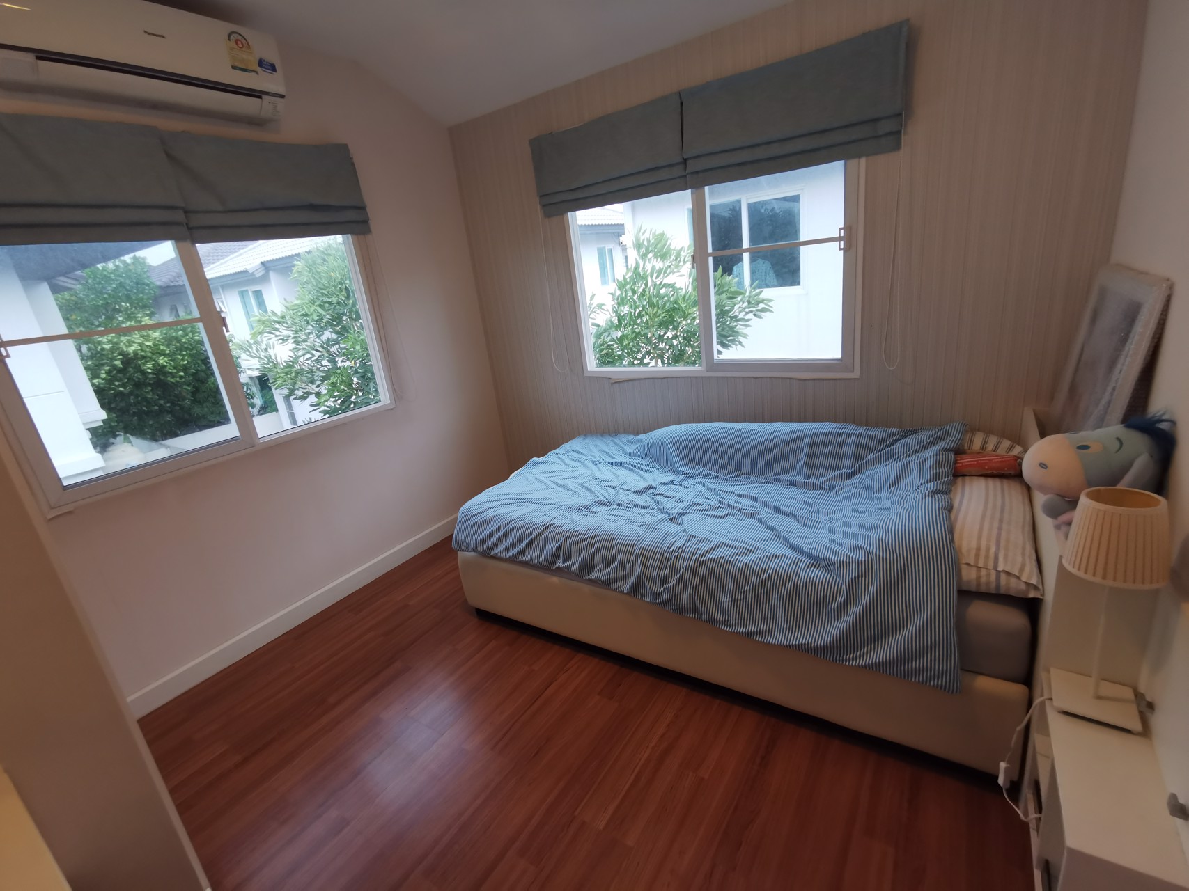 เฟอร์ครบ-บ้านเดี่ยว-2-ชั้น-ขายถูก-มัณฑนา-เลค-วัชรพล-manthana-lake-watcharapol-503-ตรว-ถนนสุขาภิบาล