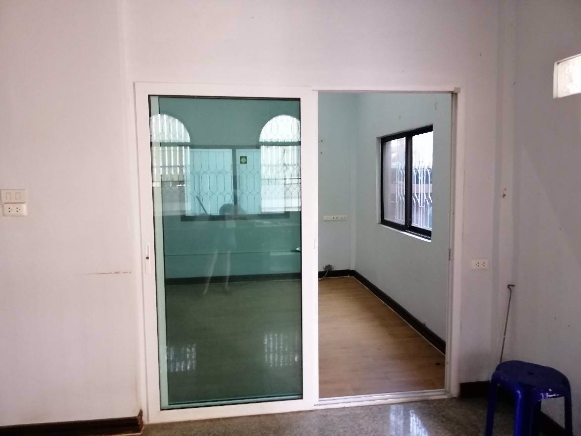 ขายบ้านเดี่ยว-หมู่บ้านอมรพันธ์-9-76-ตารางวา