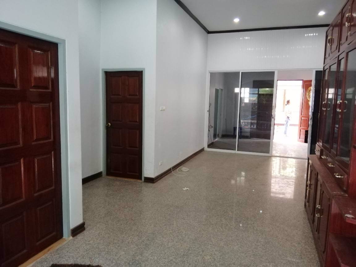 ขายบ้านเดี่ยว-หมู่บ้านอมรพันธ์-9-76-ตารางวา