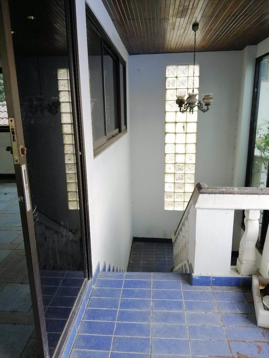 ขายบ้านเดี่ยว-2-ชั้น-หมู่บ้านอมรพันธ์-9-ซอย-10