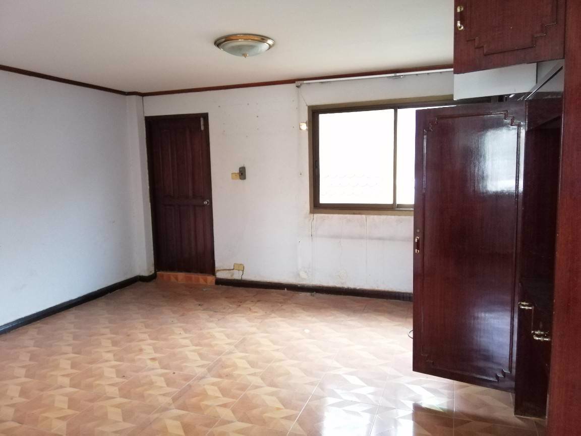 ขายบ้านเดี่ยว-2-ชั้น-หมู่บ้านอมรพันธ์-9-ซอย-10