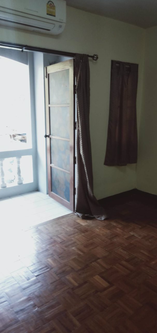 ขายทาวน์เฮาส์สภาพดี-ราคาถูกมาก-หมู่บ้านวีเคโฮม-ท่าข้าม-บางขุนเทียน