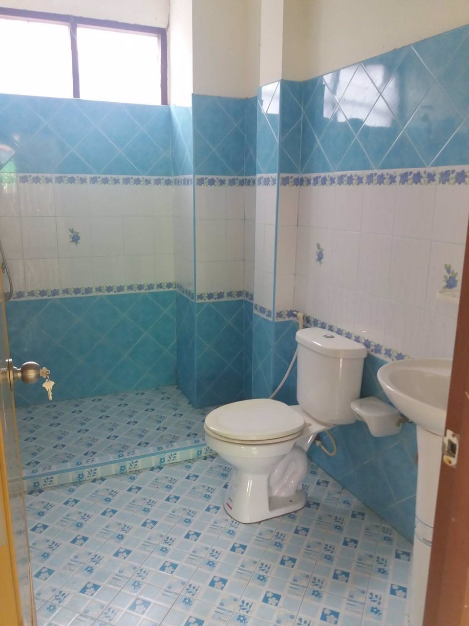 ขายบ้านเดี่ยว-2ชั้น-หมู่บ้านเปี่ยมสุขเพลส-เปี่ยมสุข10-จังหวัดอ่างทอง