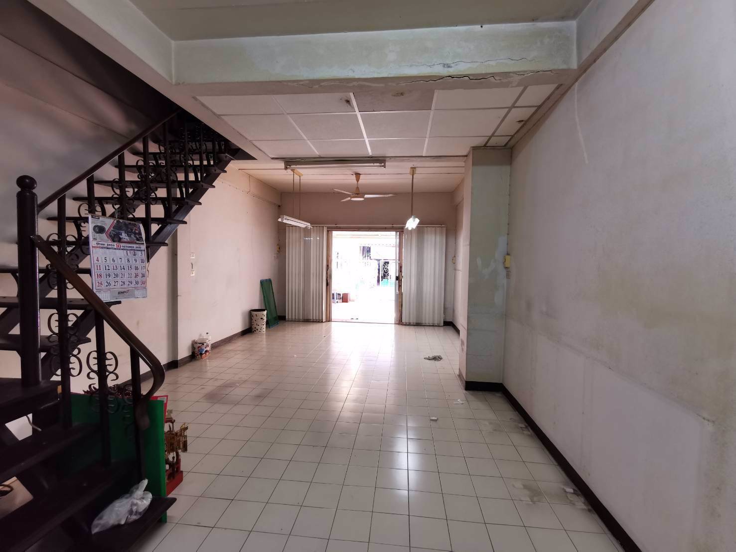 ขายทาวน์เฮาส์-ราคาถูก-หมู่บ้านสินทวีงามเจริญ-แขวงท่าข้าม-บางขุนเทียน