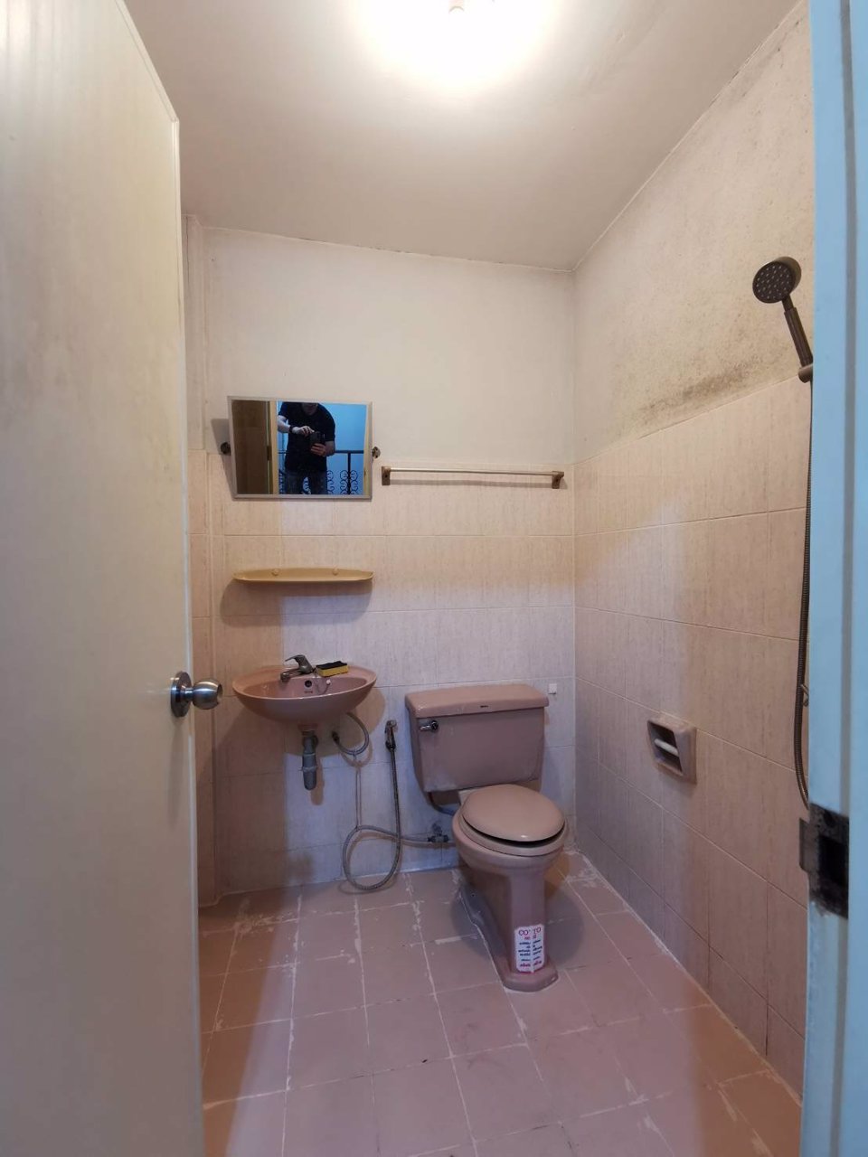 ขายทาวน์เฮาส์-ราคาถูก-หมู่บ้านสินทวีงามเจริญ-แขวงท่าข้าม-บางขุนเทียน