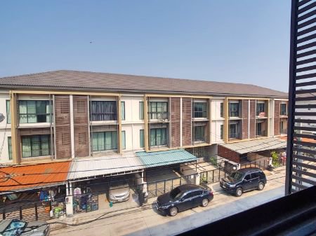 ขาย-ทาวน์เฮ้าส์-connect-3-วงแหวน-กาญจนา-3-ชั้น-ขนาด-22-ตรว-พื้นที่-190-ตรม-3-นอน3-น้ำ