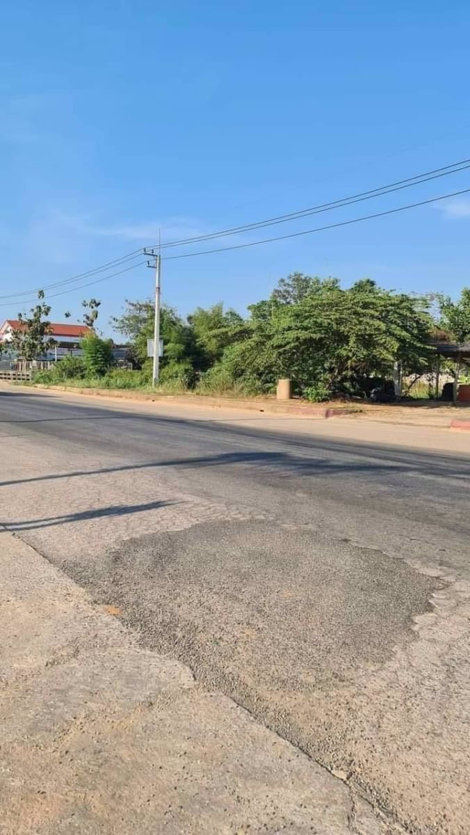 ขายที่ดินเปล่าแปลงสวยราคาถูก