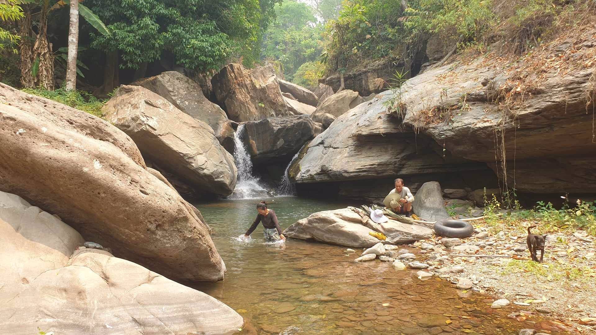 ขายที่ดินเนินเขาวิวสวย-หน้าหนาวมีทะเลหมอกลอยด้านหน้าที่ดิน