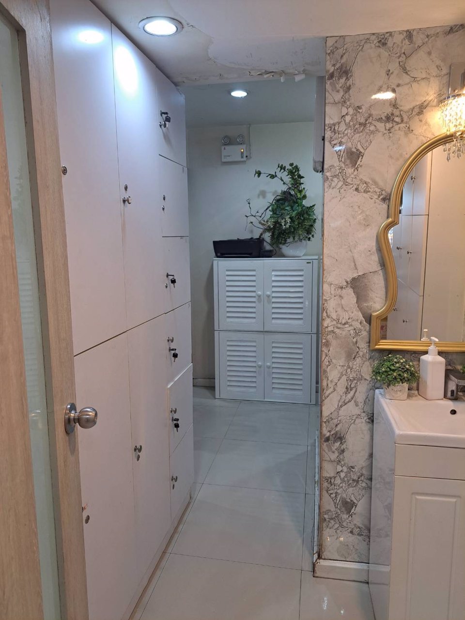 เซ้งคลินิกทันตกรรม-หาไม่ได้อีกแล้วในตลาดกลางคืนห้วยขวาง-