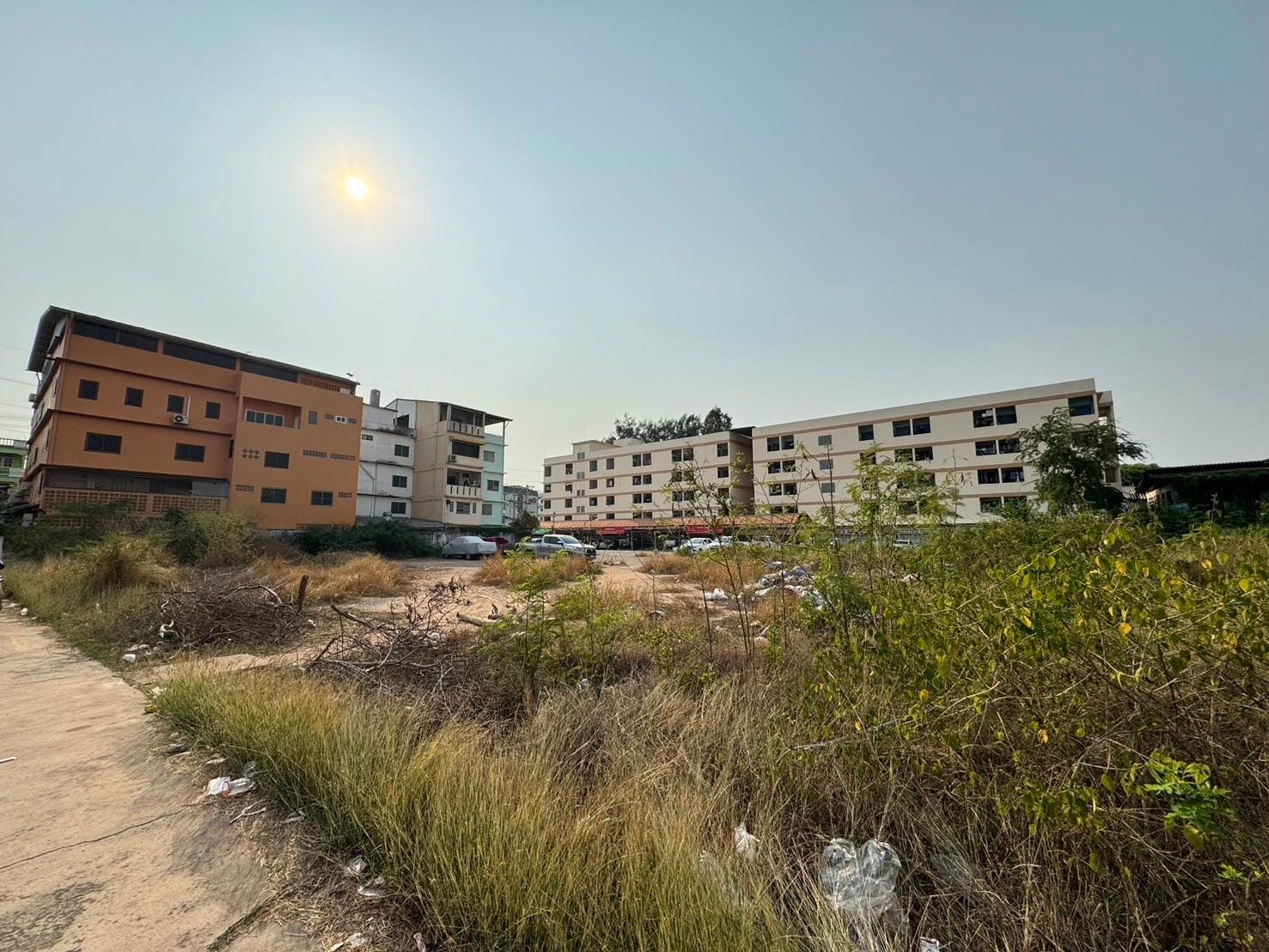 ขายที่เปล่า-ติดถนนเอกชัยบ่อดิน