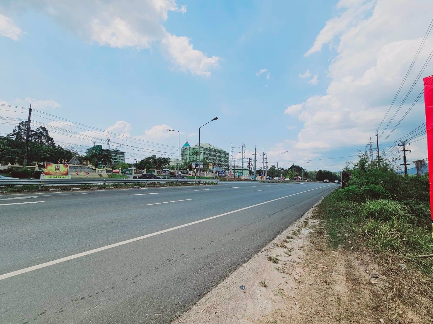 ขายที่เปล่าติดถนนสุขุมวิทจันทบุรี-หน้ามหาวิทยาลัยราชภัฏรําไพพรรณี