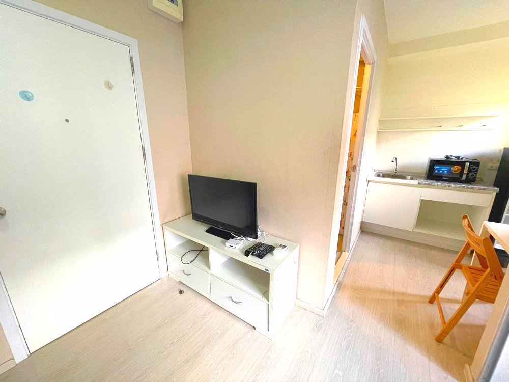 ให้เช่าด่วน-พลัมคอนโด-รังสิต-เฟต-1-ทิศเหนือ-เฟอร์ครบ-วิวสระ-พร้อมอยู่