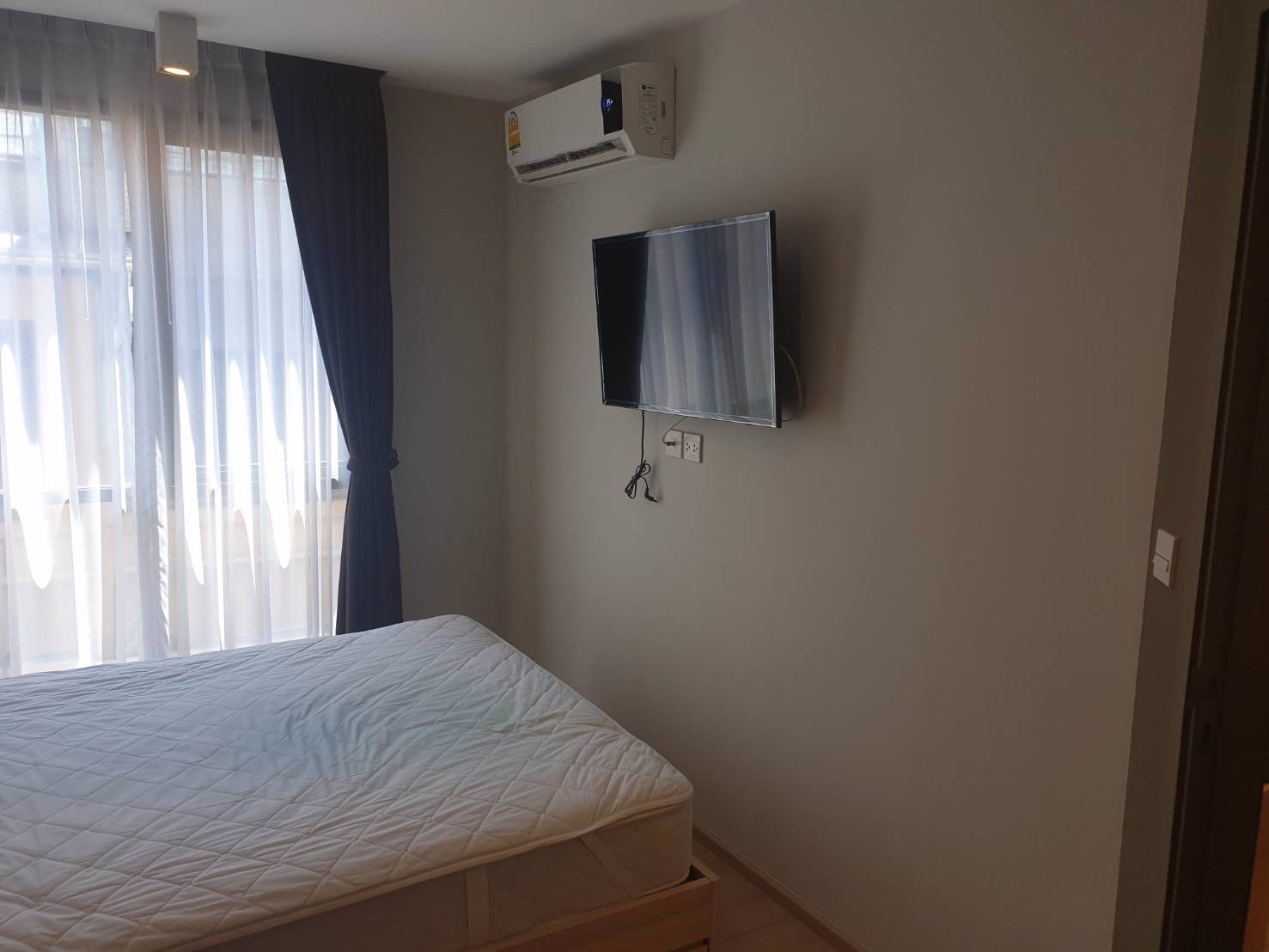 ขาย-ให้เช่า-maestro12-ขนาด-1-ห้องนอน-3285-ตรม-52-ล้าน-ชั้น-5-เฟอร์ครบพร้อมอยู่