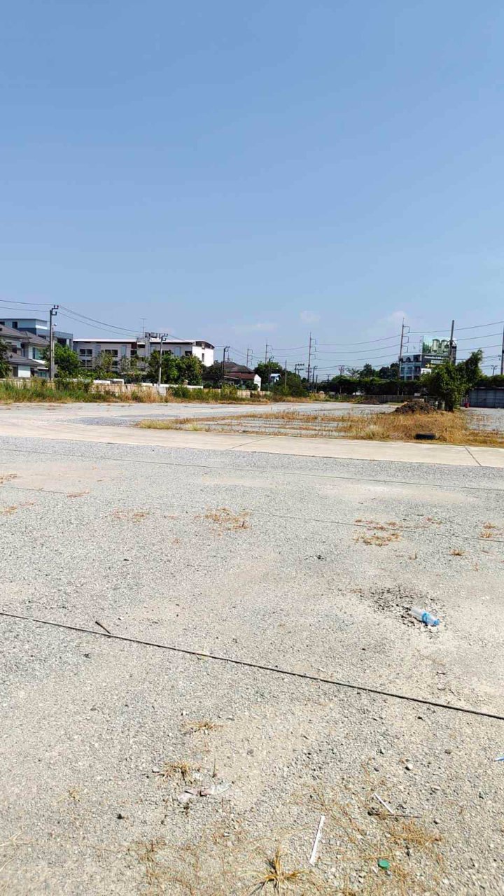 ขายที่ดินติดถนนใหญ่อ่อนนุช