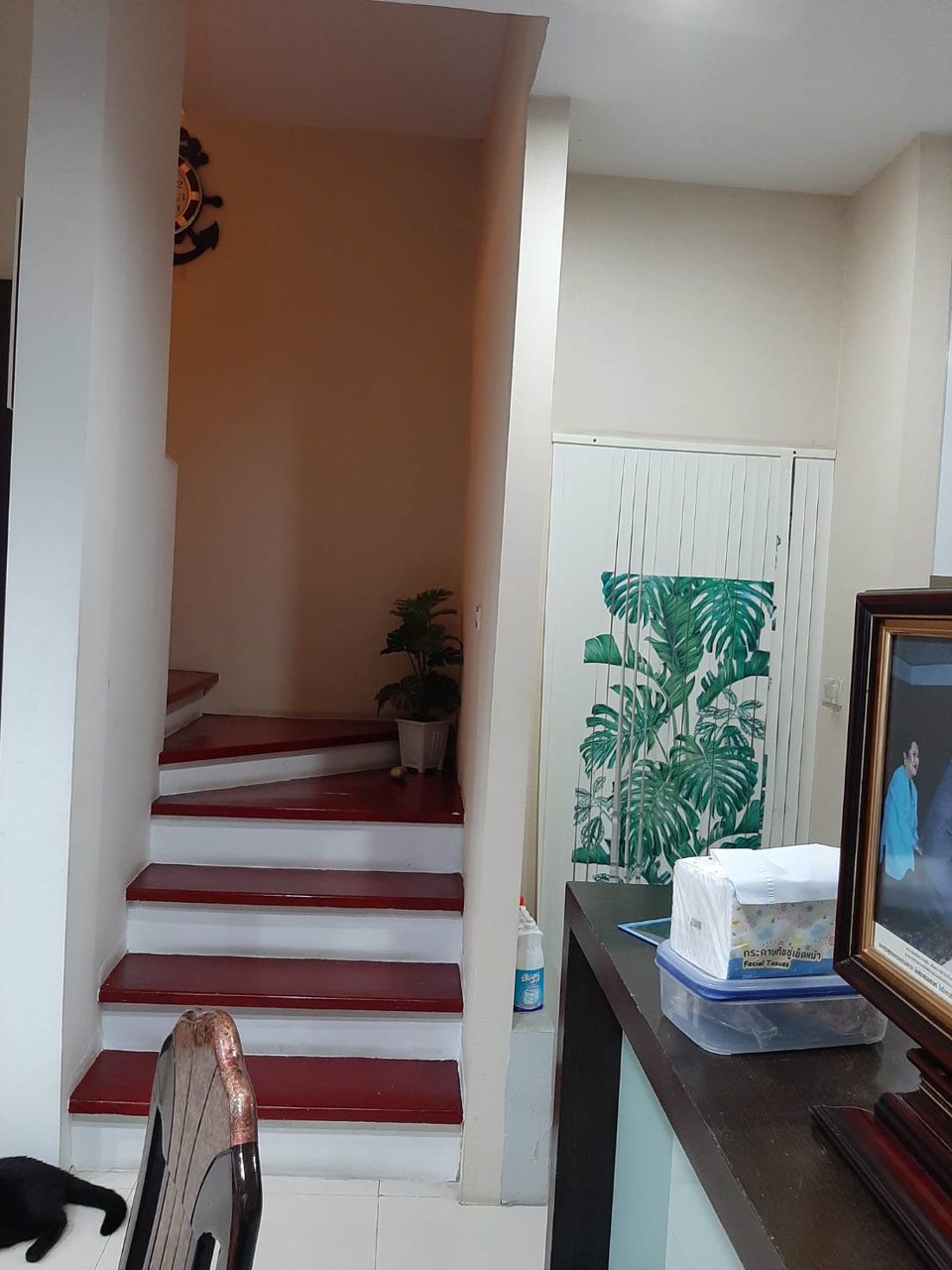 หมู่บ้านบุษรา-ทาวน์โฮม-23-ตารางวา-3-ชั้น-พร้อมเฟอร์นิเจอร์-แบกกระเป๋าเข้าอยู่ได้เลย