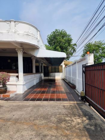 ขายด่วน-ที่ดิน-209-ตรว-พร้อมบ้านเดี่ยว-2-ชั้น-ติดรถไฟฟ้า-ทำเลทอง-พหลโยธิน-บางเขน-พื้นที่สีส้ม