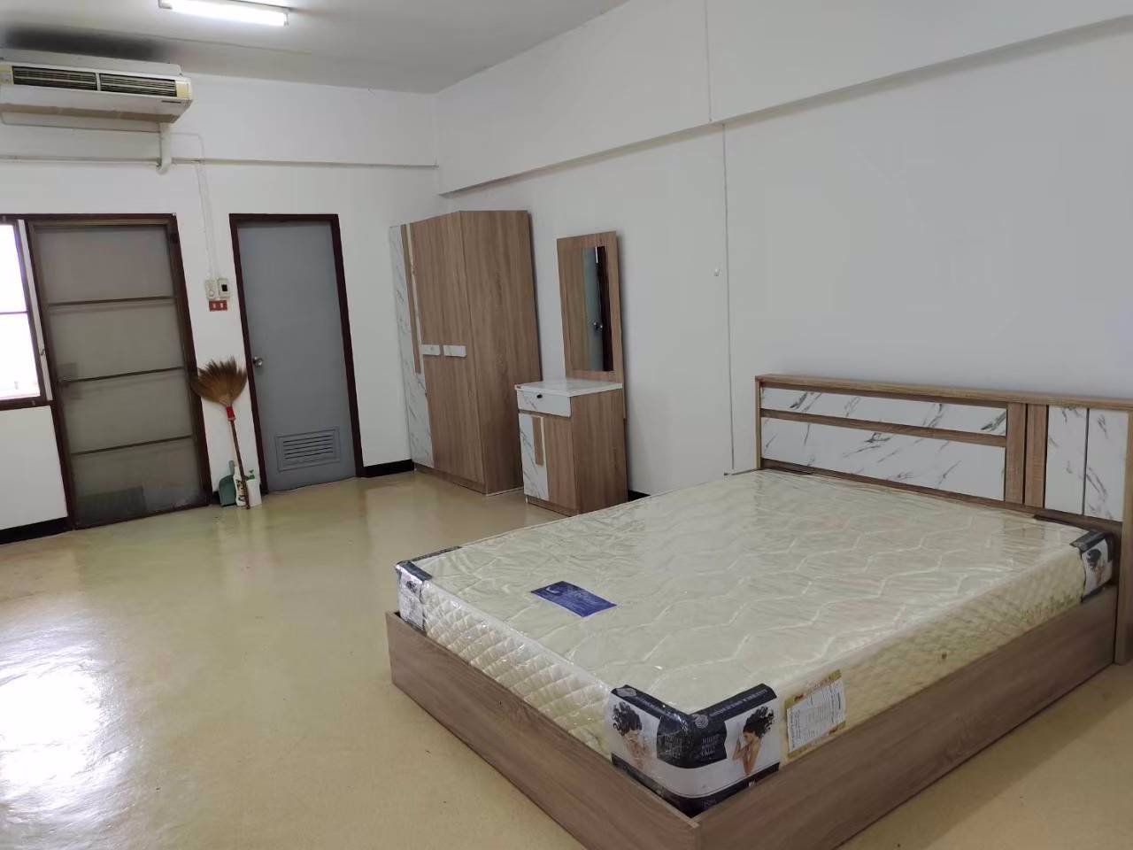 คอนโดร่มโพธิ์-ชั้น-3-ขนาด-30-ตรม-1-ห้องนอน-1-ห้องน้ำ