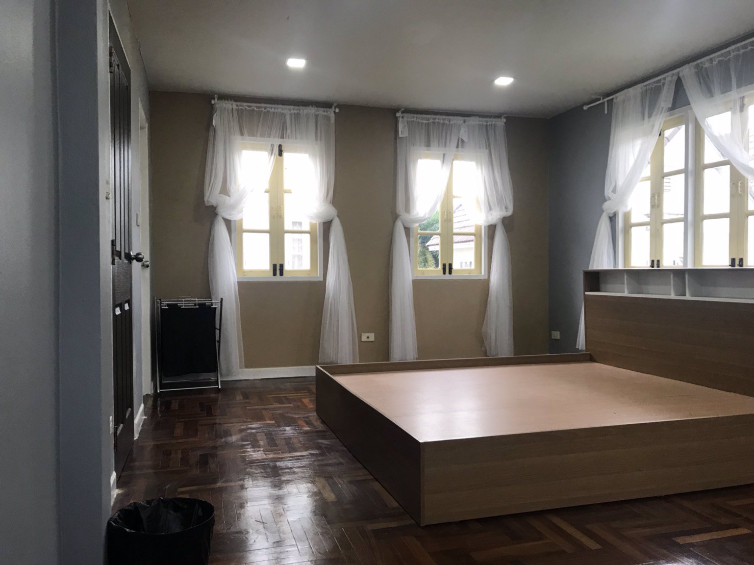 ให้เช่าบ้าน-2-ชั้น-60-ตรว-180-ตรม-4ห้องนอน-3ห้องน้ำ-บางขุนเทียน-พระราม2-กทม-23000บาท