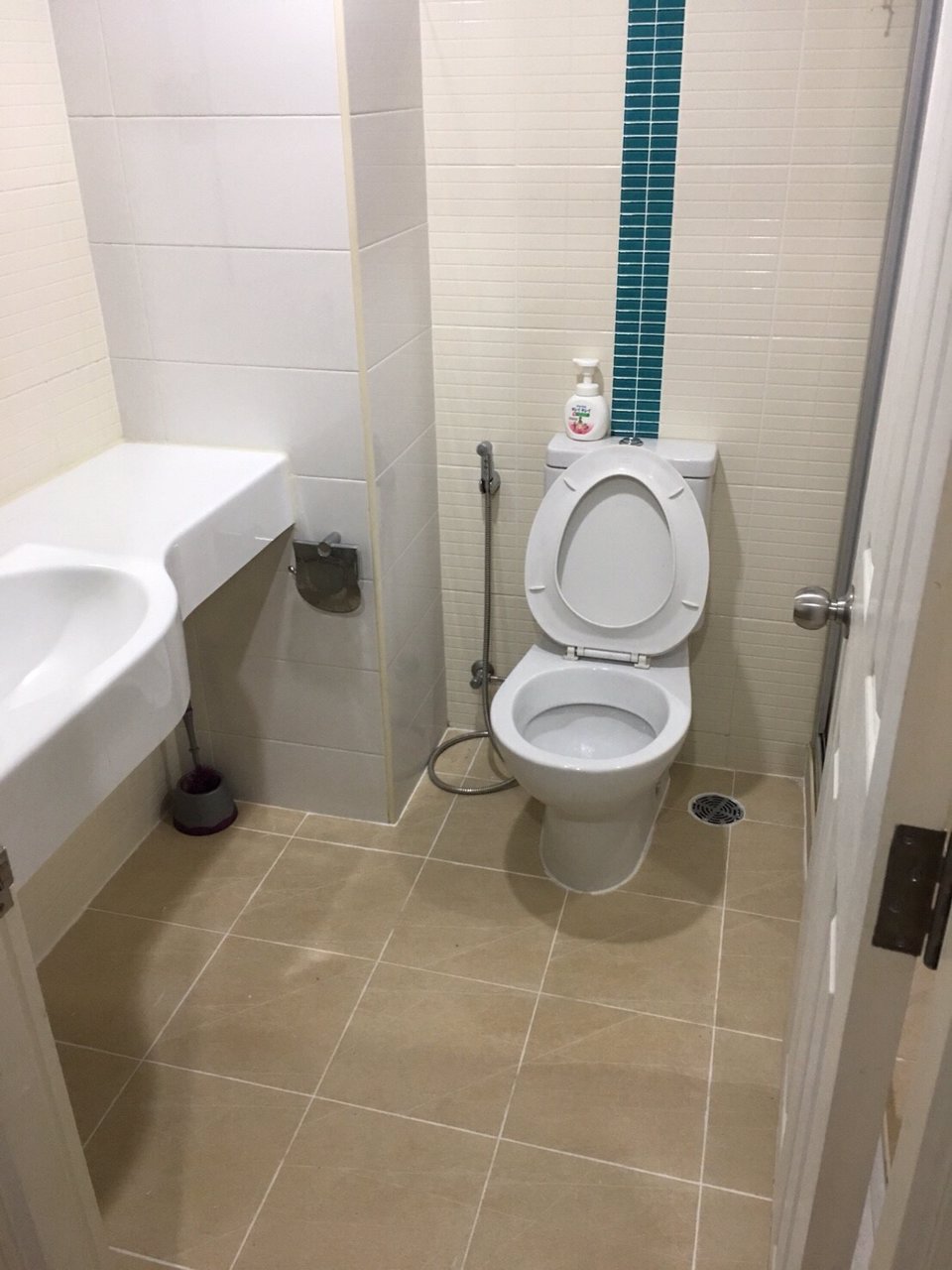 ขายและให้เช่า-คอนโดลุมพินีเพลส-พระราม9-รัชดา-ตึก-บี