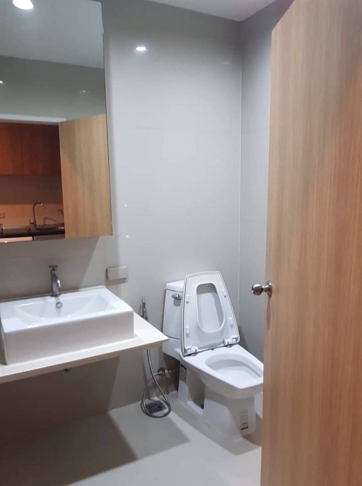 ขายและให้เช่า-คอนโด-ดิ-อิสระ-ลาดพร้าว-ชั้นสูง