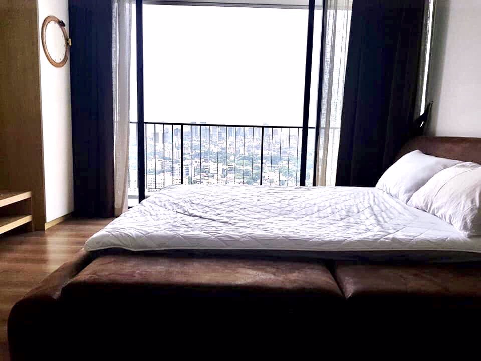 ขายและให้เช่า-คอนโด-ดิ-อิสระ-ลาดพร้าว-ชั้นสูง