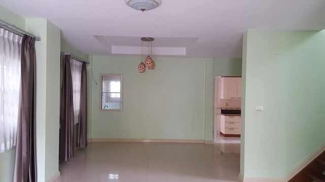 ให้เช่าบ้านเดี่ยว-2-ชั้น-หมู่บ้านชวนชื่น-วัชรพล-ซอยรามอินทรา-65-พร้อมอยู่-เดินทางสะดวก-ใกล้ทางด่วน