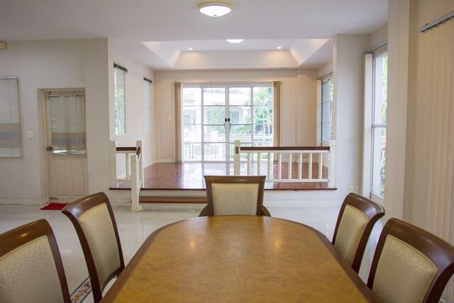 ให้เช่าบ้านเดี่ยว-2-ชั้น-หมู่บ้านมัณฑณา-อ่อนนุชวงแหวน-1-เฟอร์บางส่วน-เดินทางสะดวก-ใกล้ทางด่วน