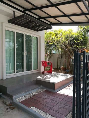 ขายทาวน์โฮม-3-ชั้น-โครงการเดอะ-ทรอป-อ่อนนุช-สุวรรณภูมิ-หลังมุม-พื้นที่-38-ตรว-3-นอน-3-น้ำ