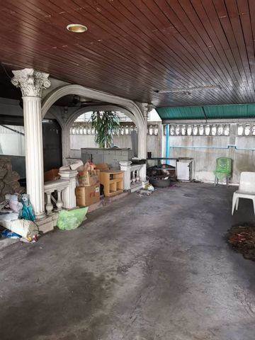 ให้เช่าบ้านเดี่ยว-2-ชั้น-ติดถนนสุขุมวิท-49-เนื้อที่-80-ตรว-เหมาะสำหรับทำธุรกิจสปาคลินิกและพักอาศัย