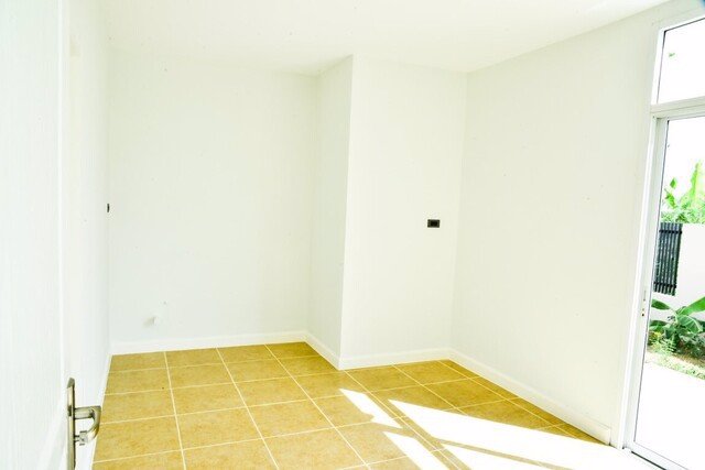 ขายบ้านเดี่ยว-2-ชั้น-หมู่บ้านเคซี-เลควิว-รามคำแหง-118-เนื้อที่-122-ตรว-4-นอน-3-น้ำ-บ้านใหม่