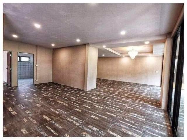 ขายบ้านเดี่ยว-2-ชั้น-4-นอน-4-น้ำ-บ้านโล่งโปร่งสบาย-เนื้อที่-100-ตรว-รีโนเวทใหม่ทั้งหลัง